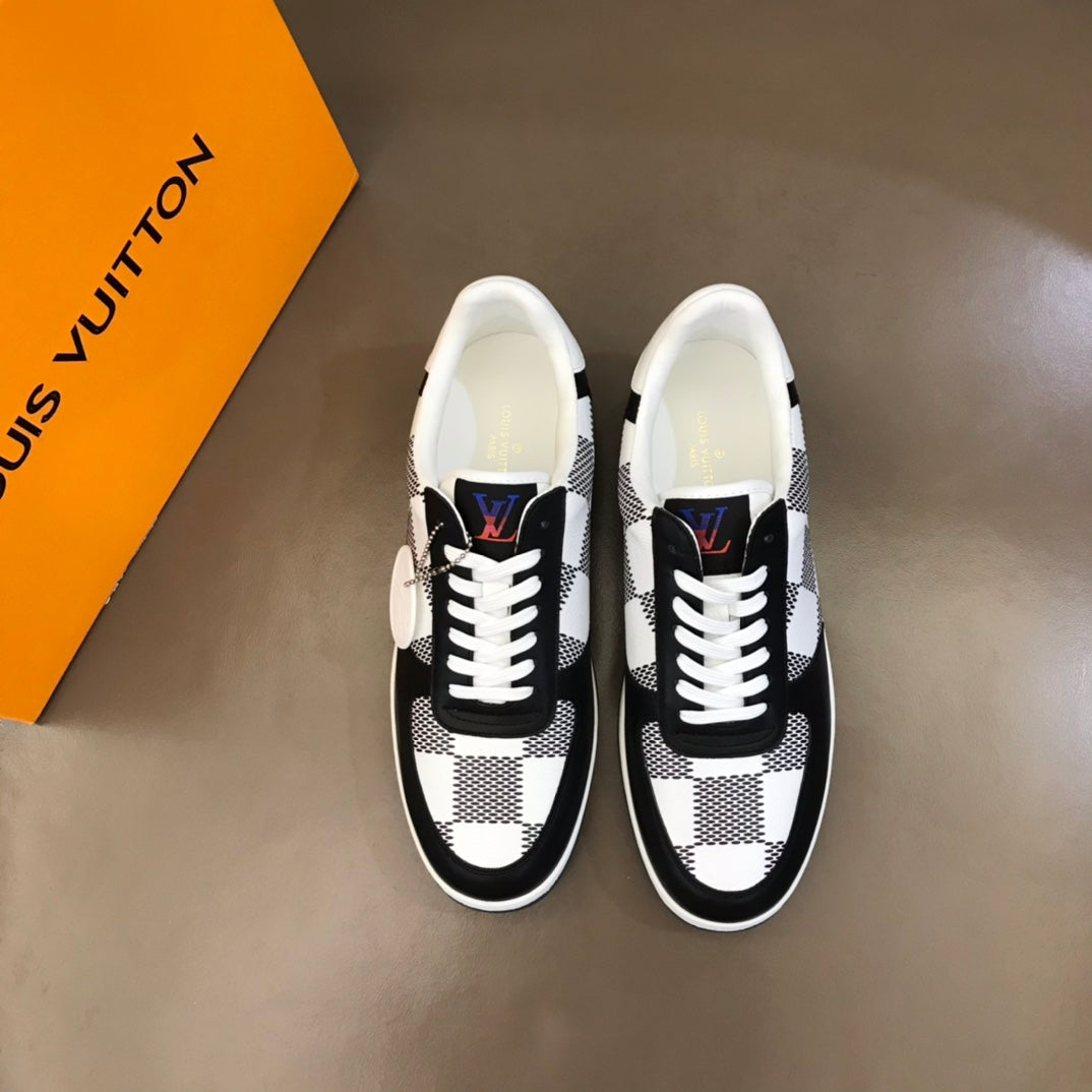 Louis Vuitton Sneakers