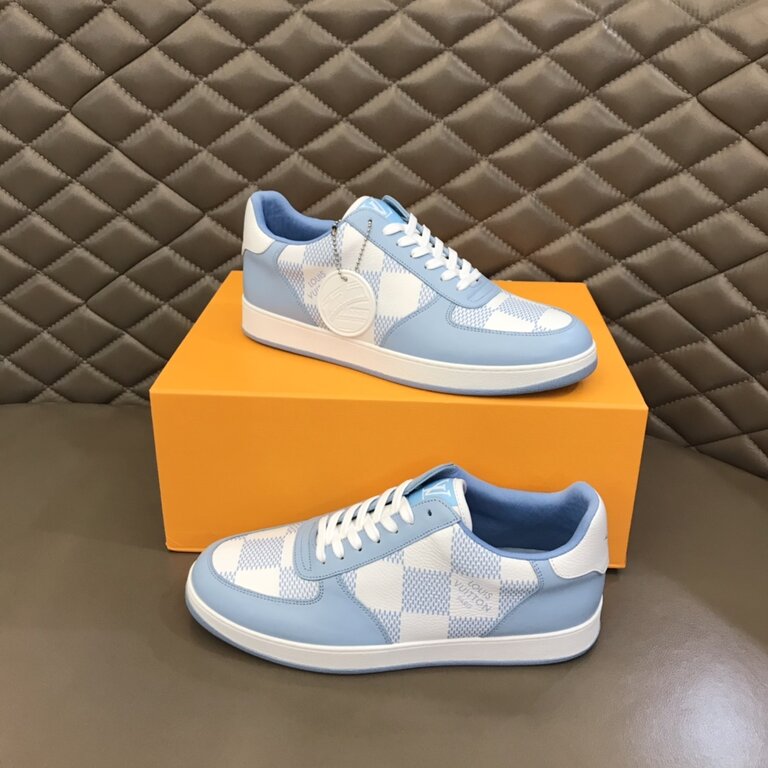 Louis Vuitton Sneakers