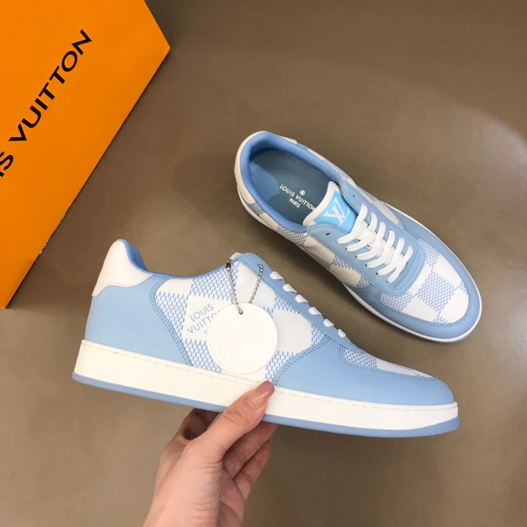 Louis Vuitton Sneakers