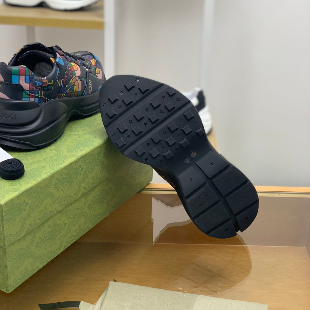 Gucci Sneakers
