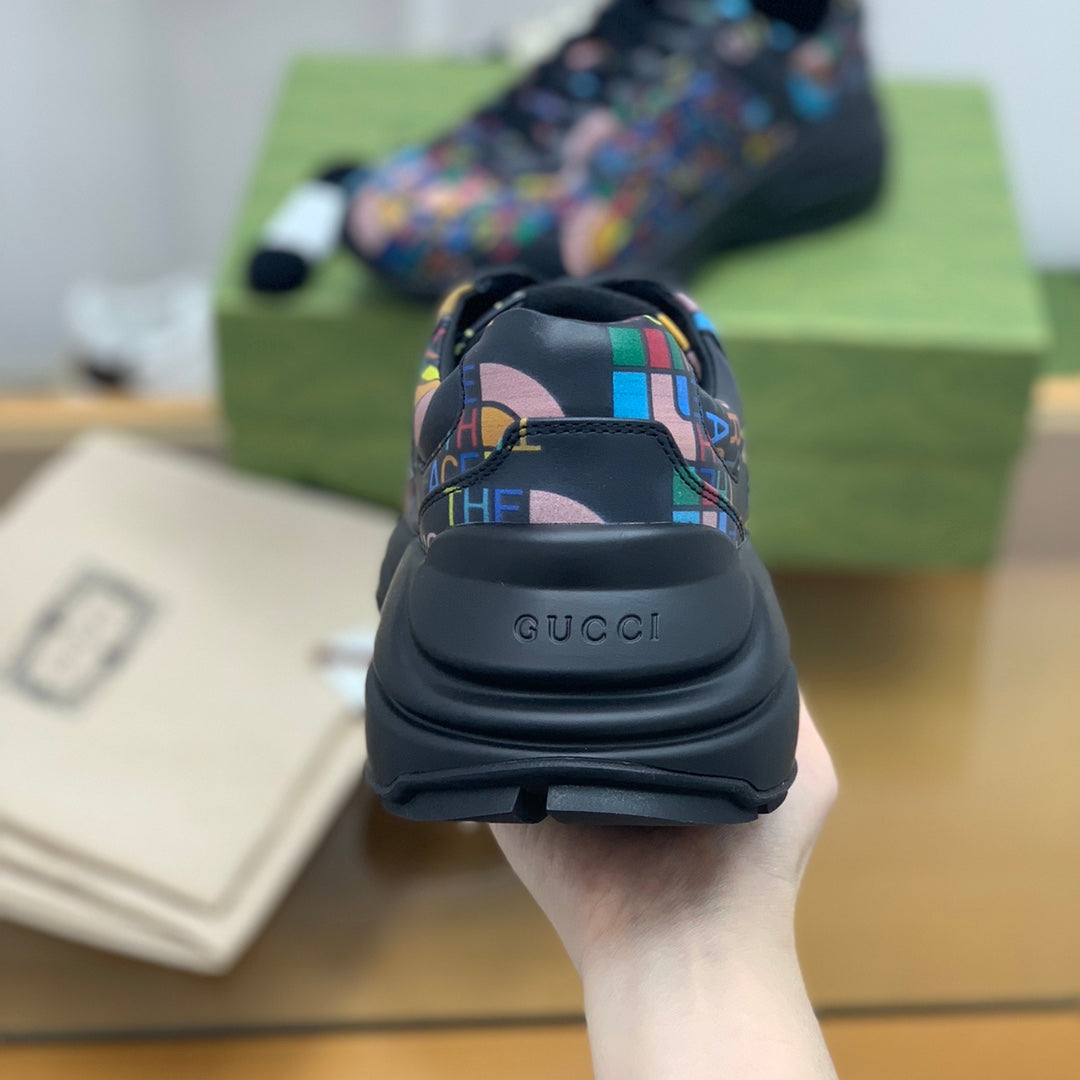 Gucci Sneakers