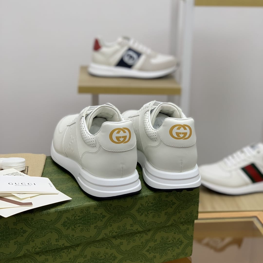 Gucci Sneakers