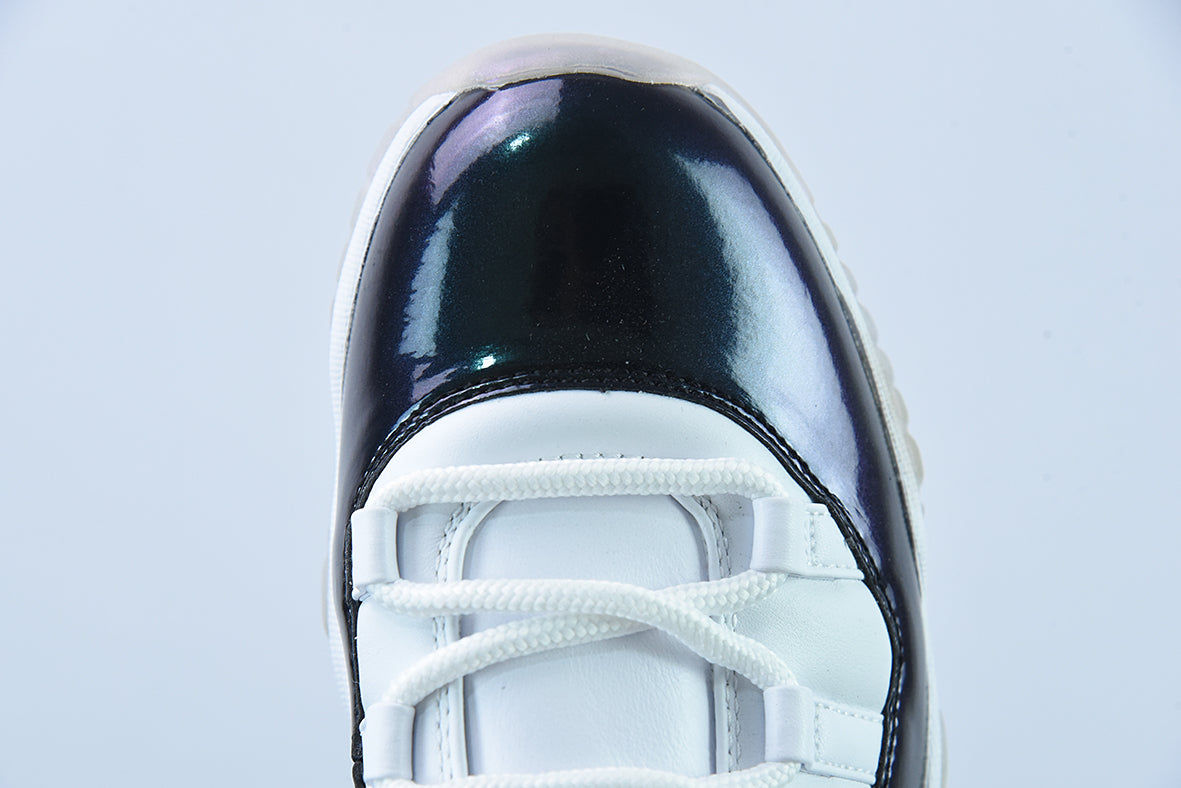 Air Jordan 11 Retro Low