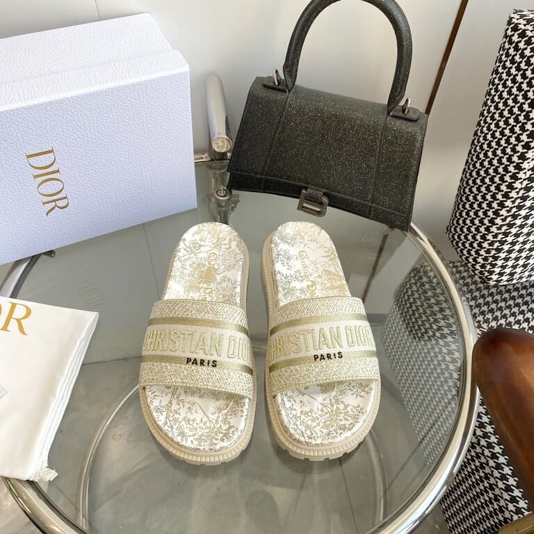 Dior Dway Slides