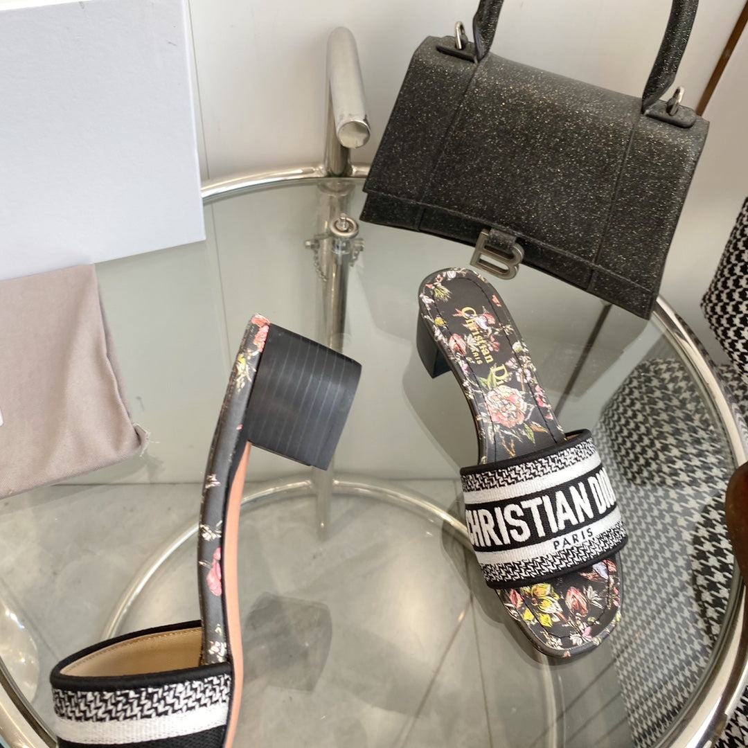 Dior Dway Slides
