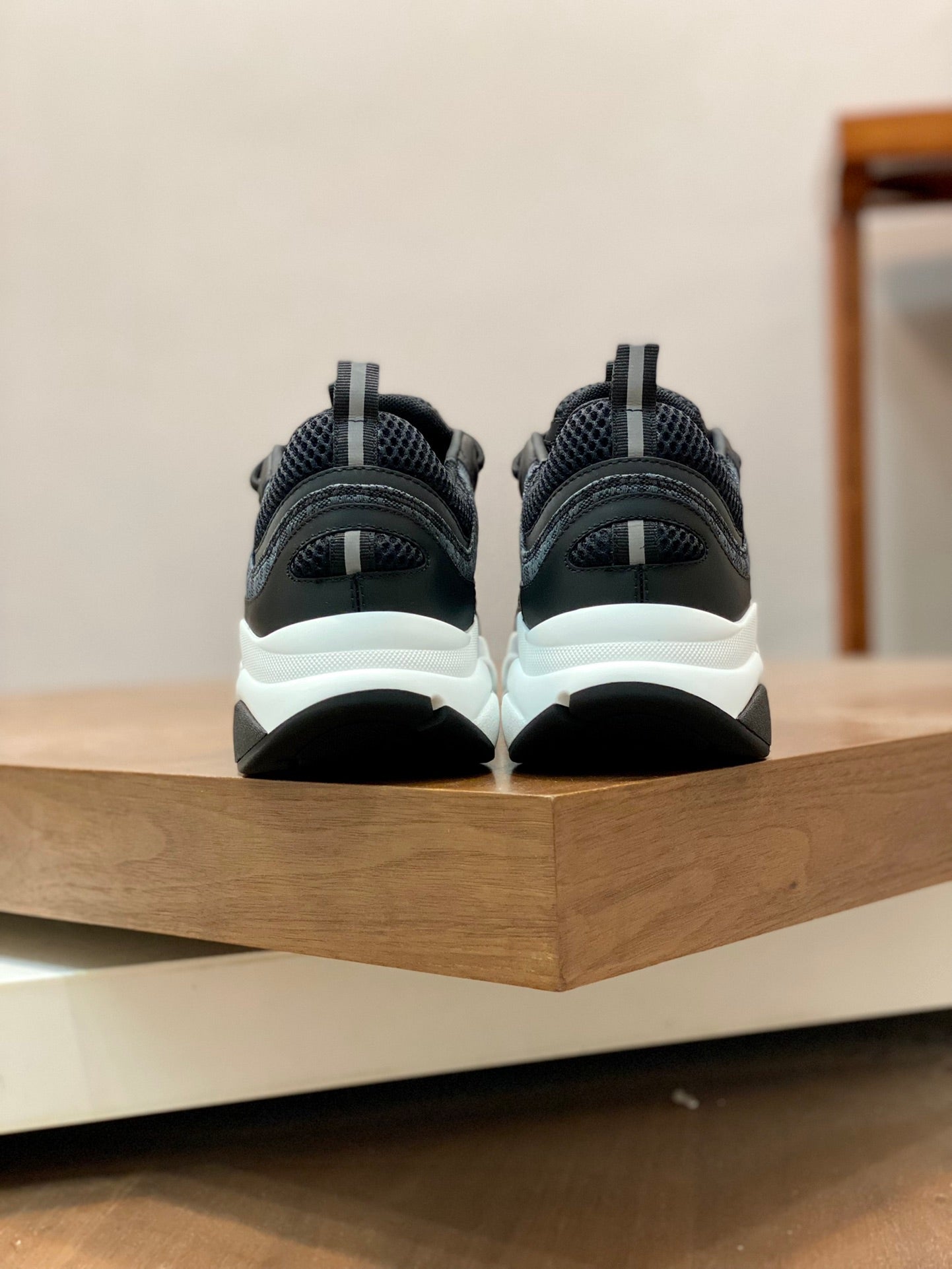 Dior B22 Sneakers