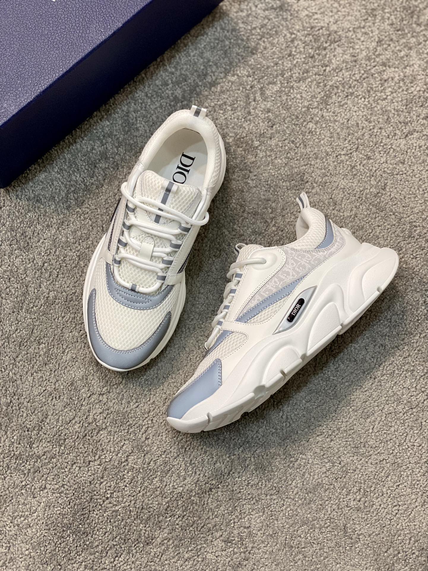 Dior B22 Sneakers