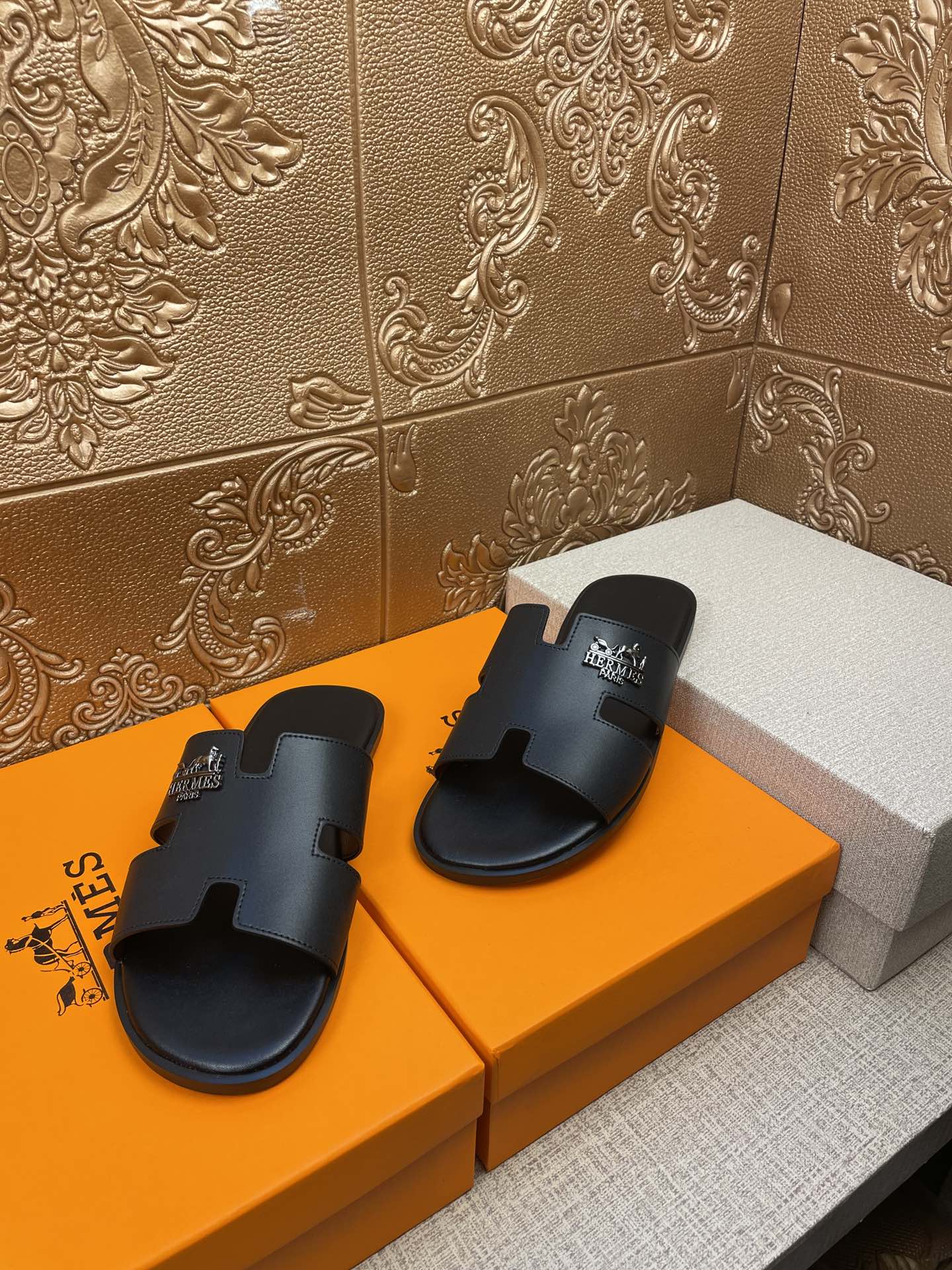 Hermes Izmir Sandals