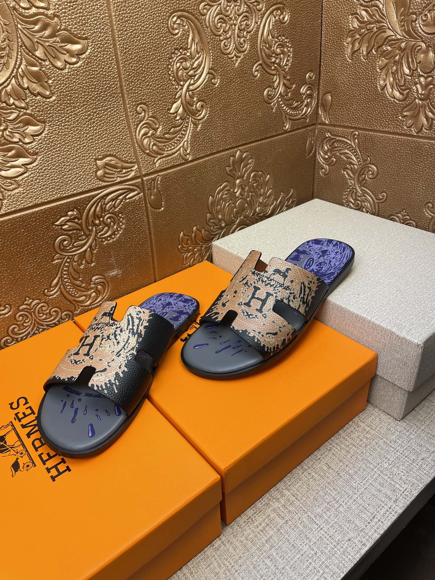 Hermes Izmir Sandals