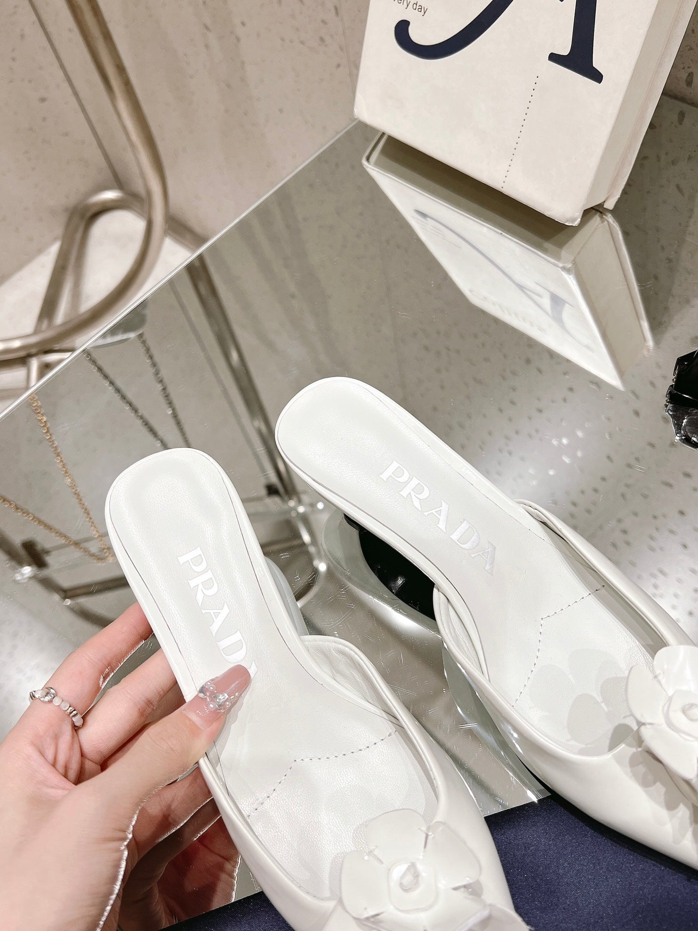 Prada Pumps