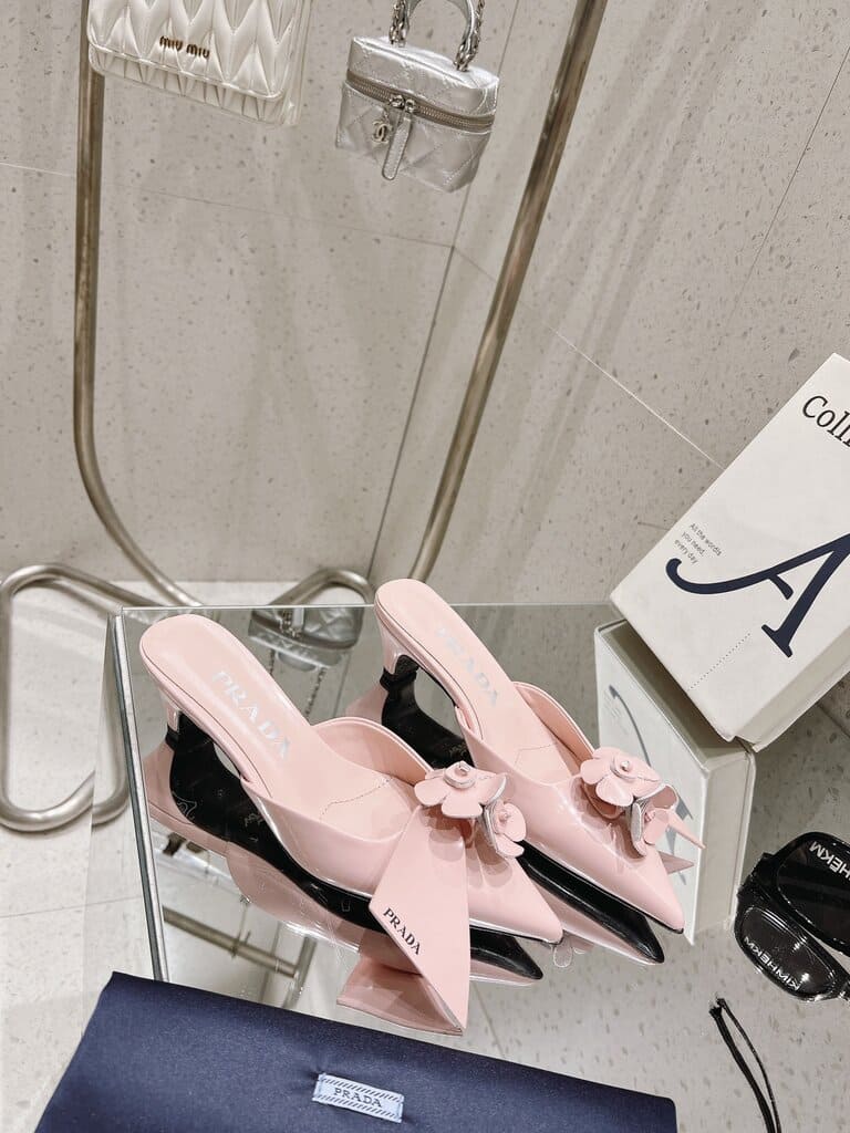 Prada Pumps