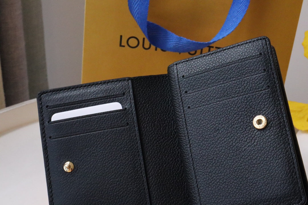 Louis Vuitton Cléa Wallet