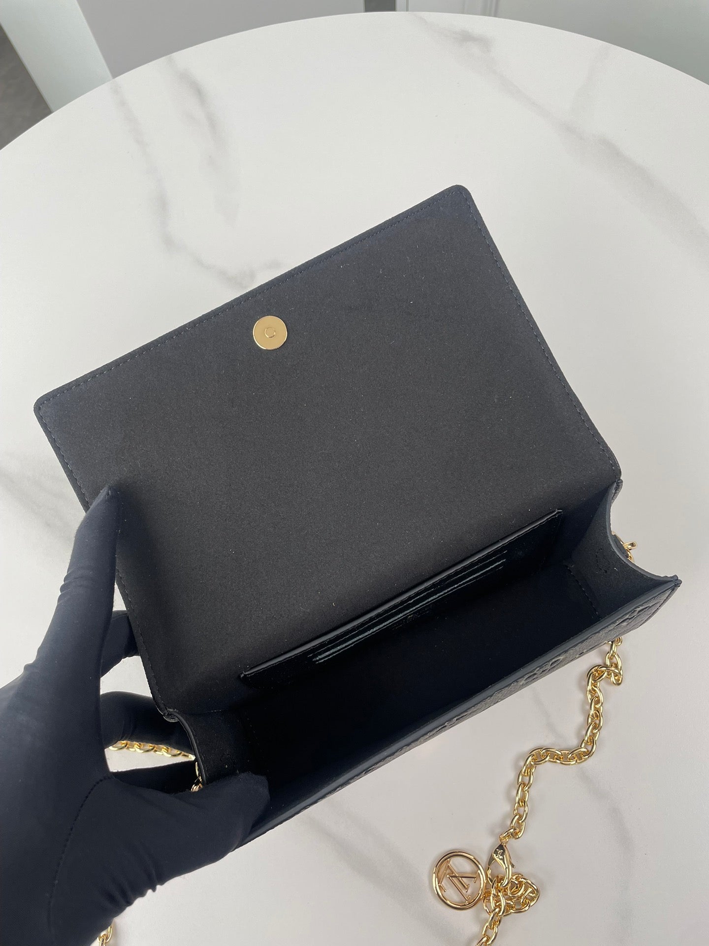 Louis Vuitton Wallet On Chain Lily