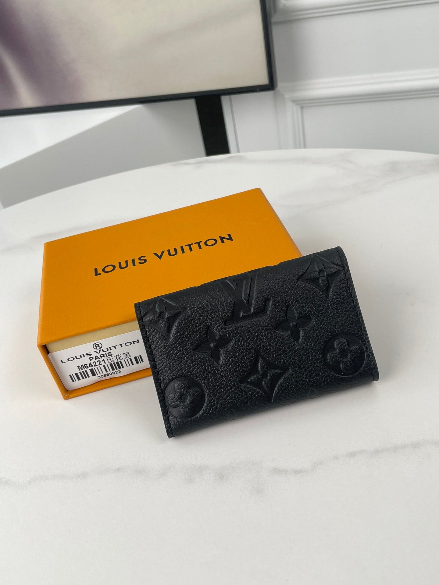 Louis Vuitton 6 Key Holder