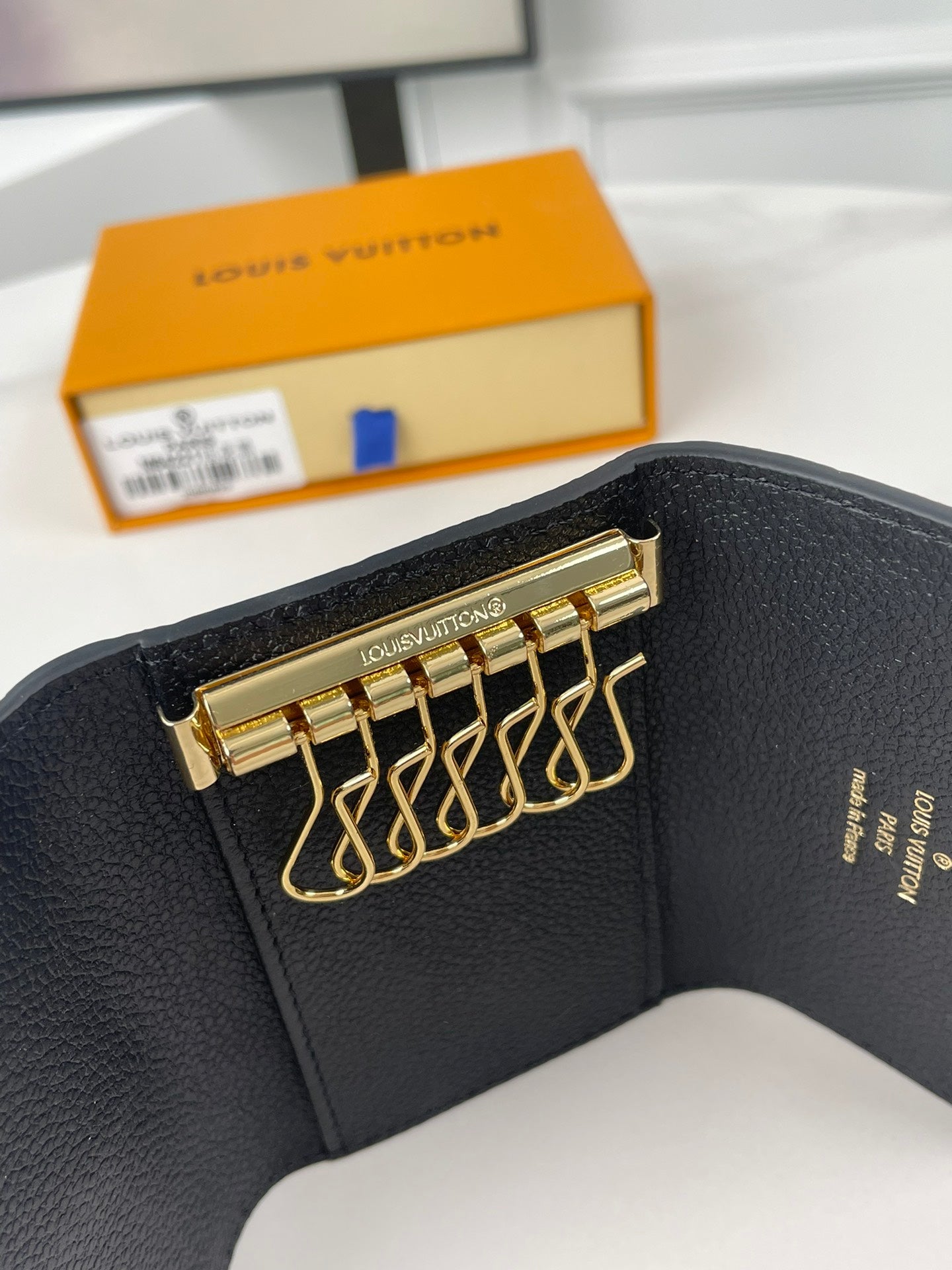 Louis Vuitton 6 Key Holder