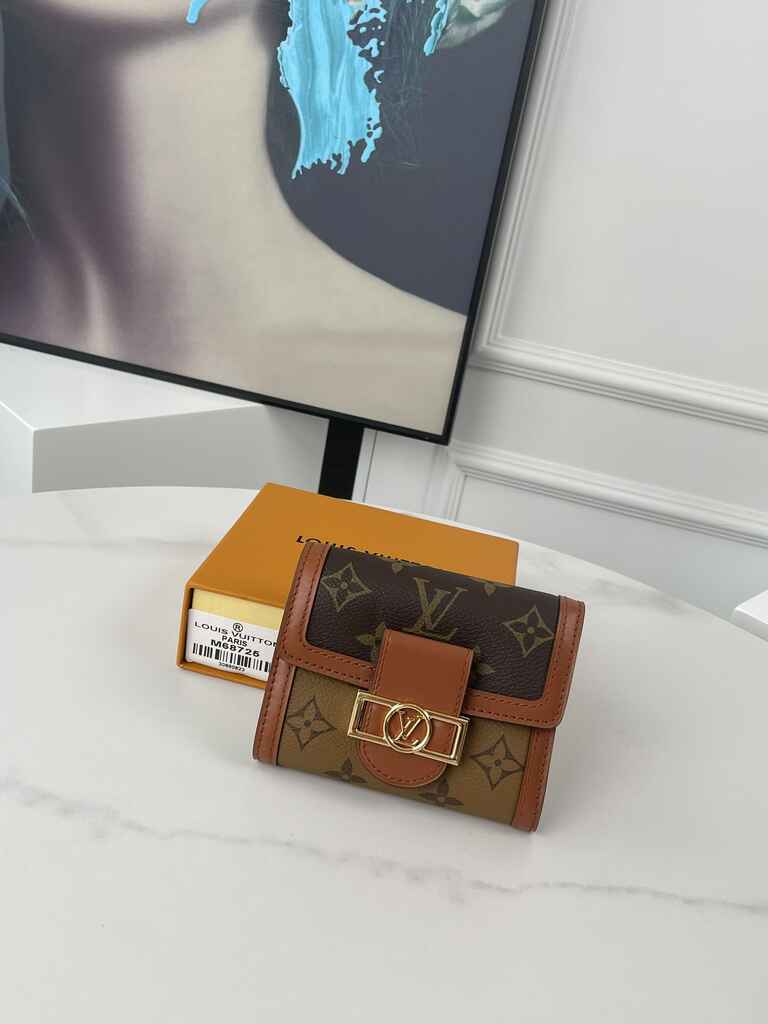 Louis Vuitton Dauphine Compact Wallet