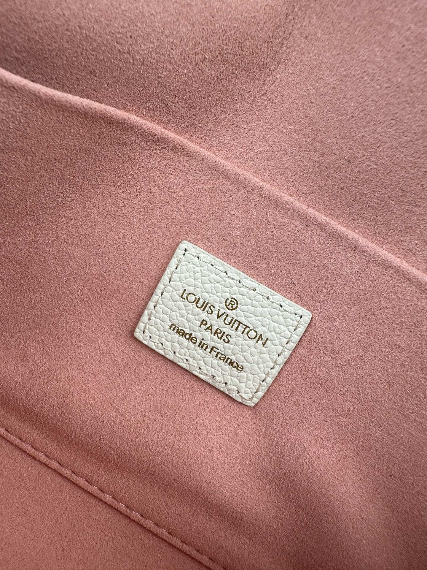Louis Vuitton Félicie Pochette