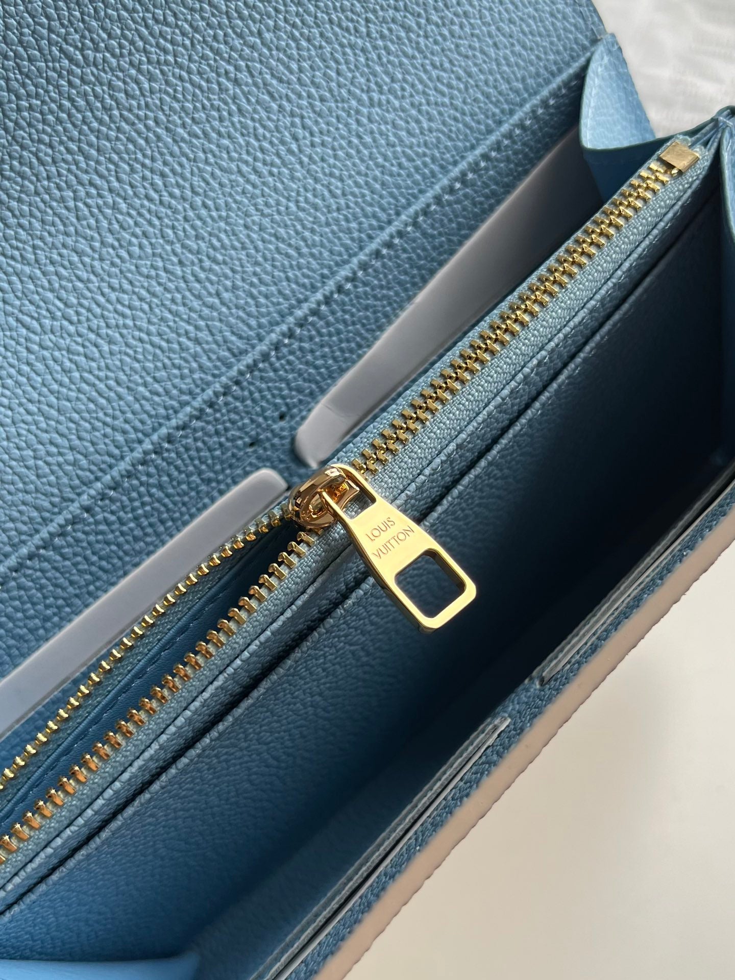 Louis Vuitton Sarah Wallet