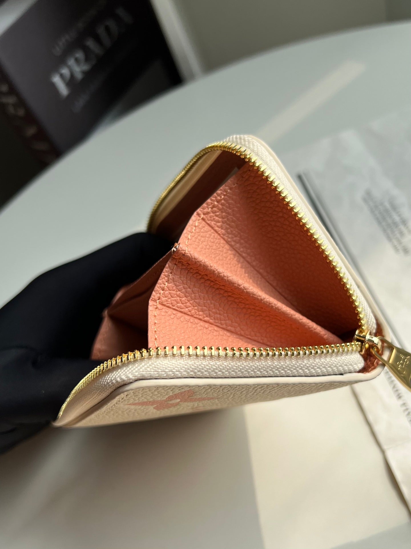 Louis Vuitton Zippy Coin Purse