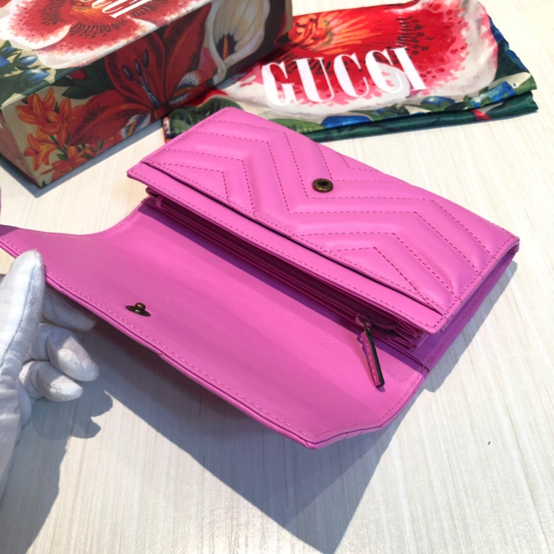 Gucci GG Marmont Continental Wallet