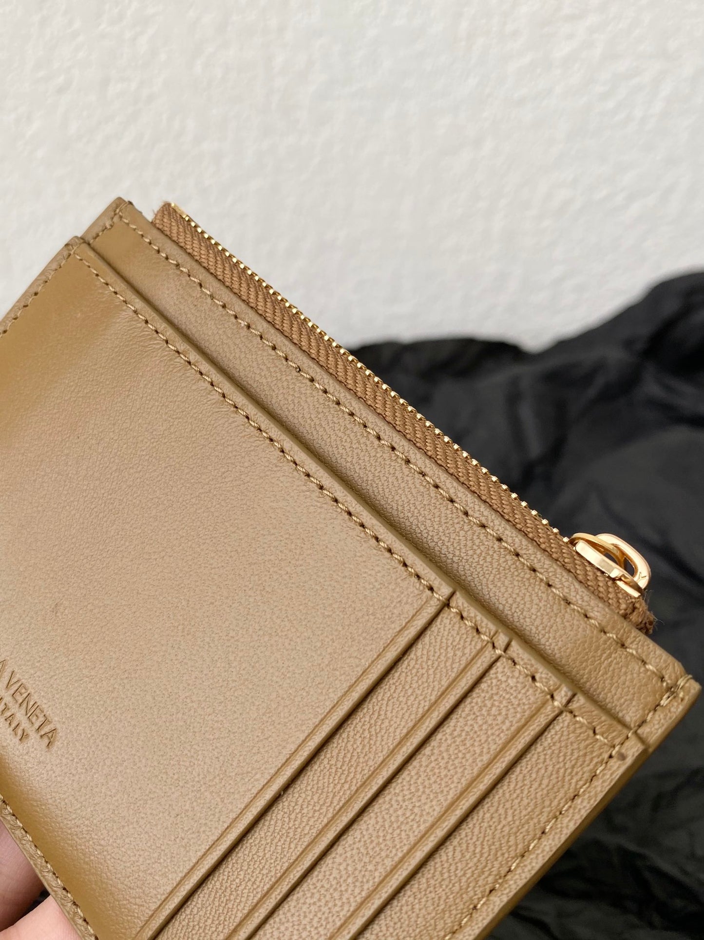 BV Cassette Zippered Card Case