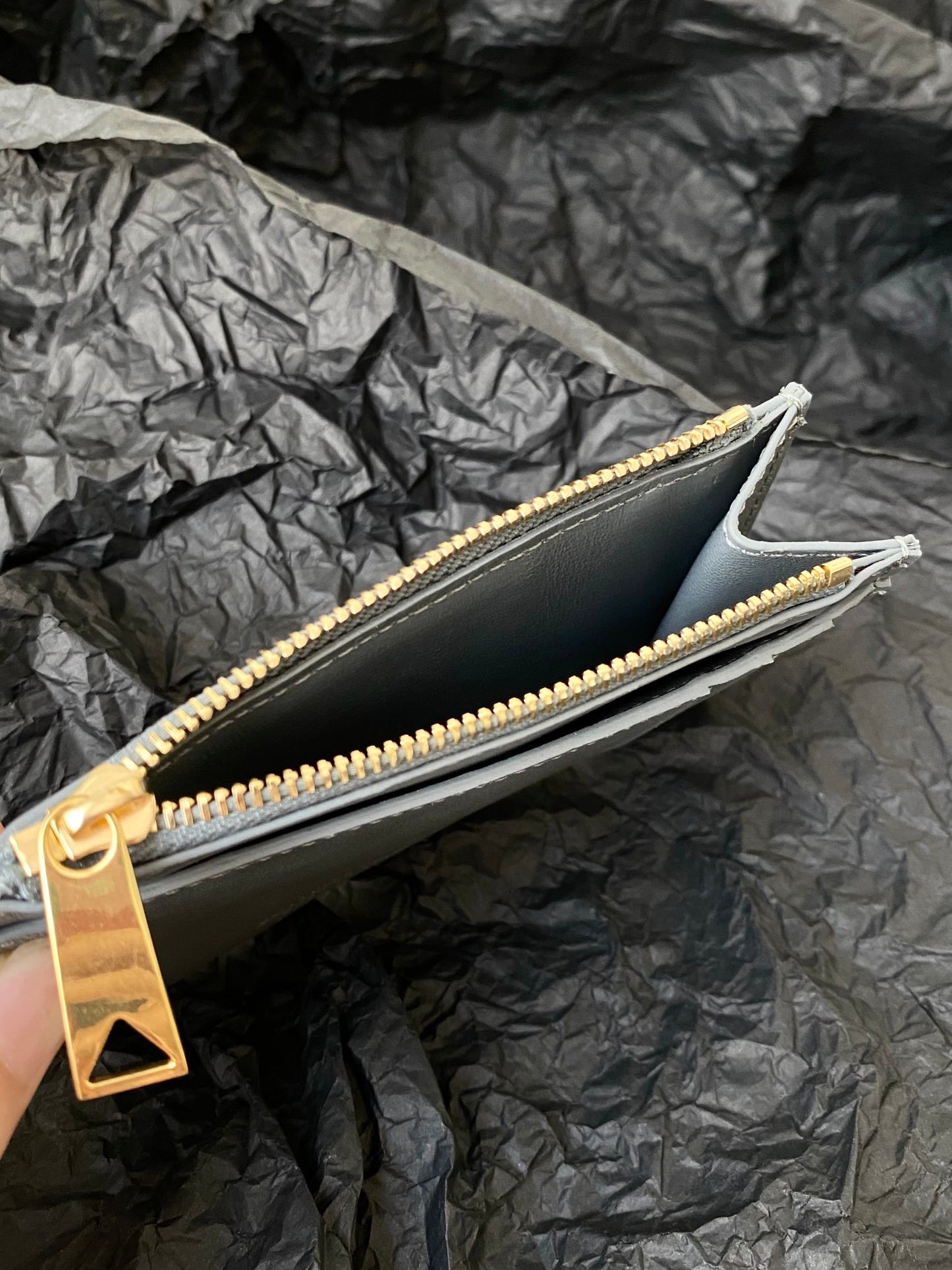 BV Cassette Zippered Card Case
