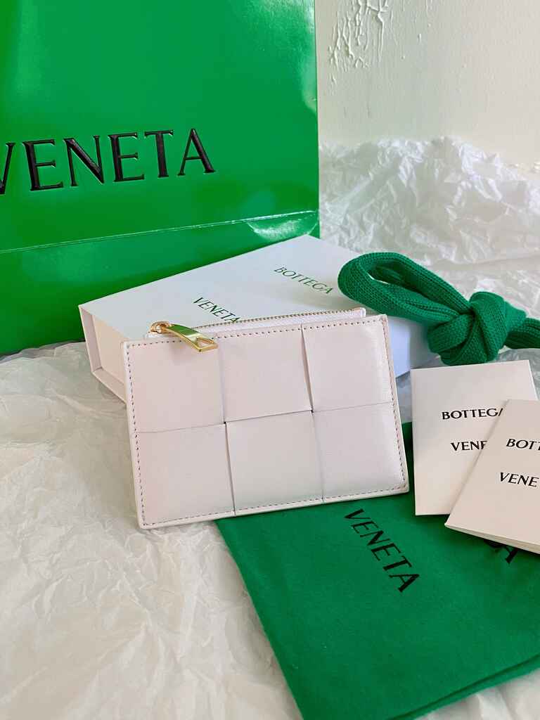 BV Cassette Zippered Card Case