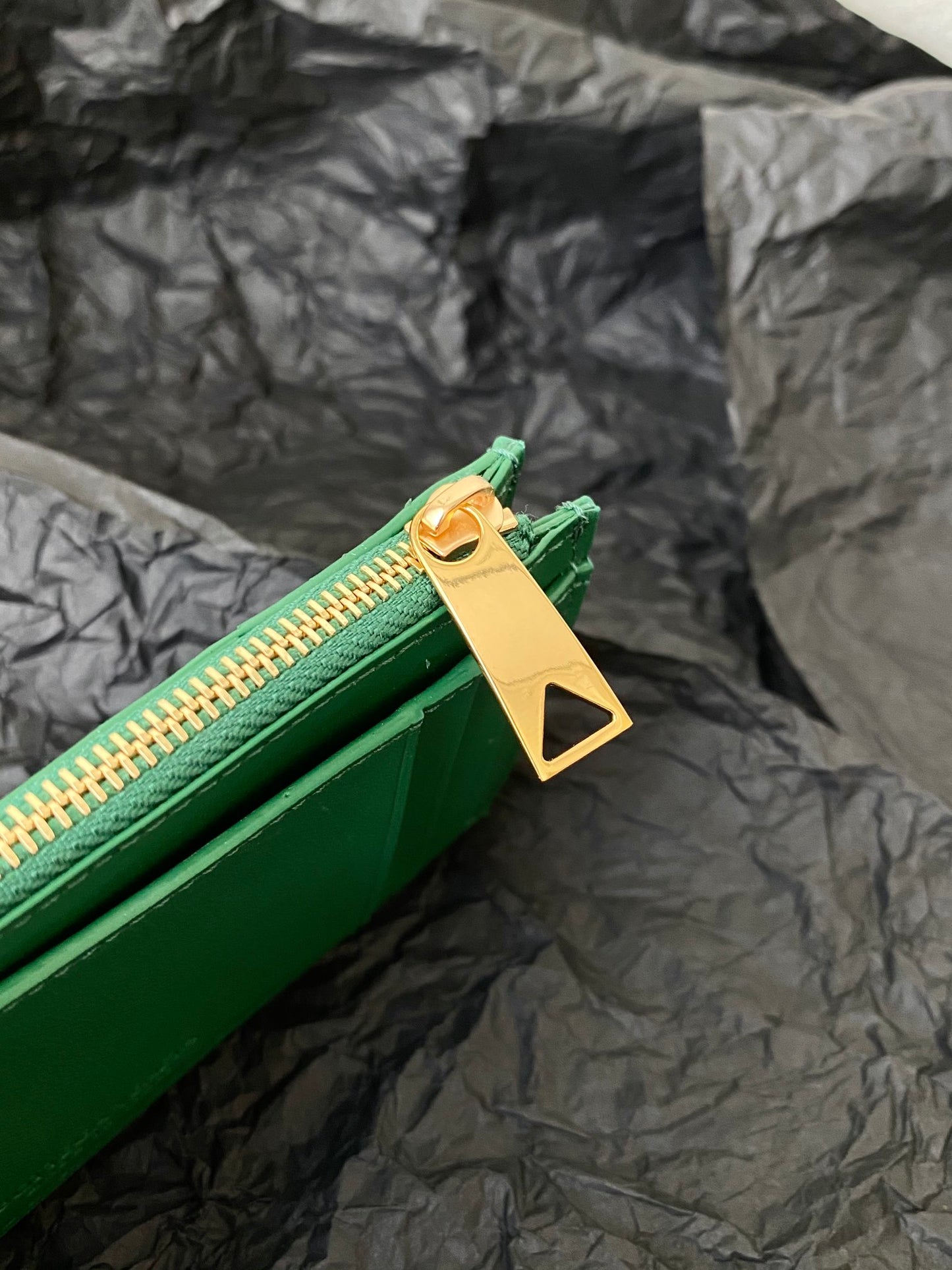 BV Cassette Zippered Card Case