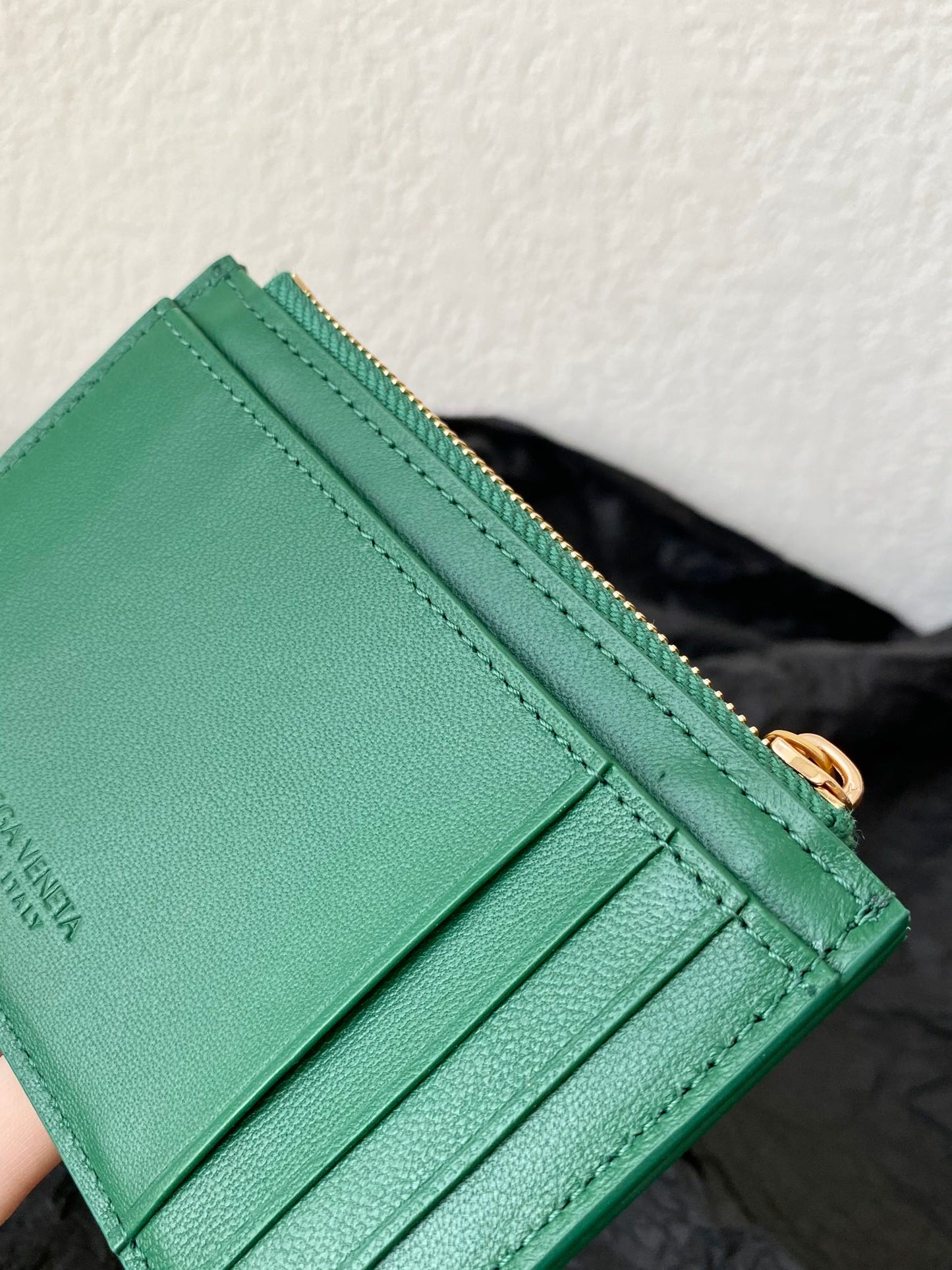 BV Cassette Zippered Card Case