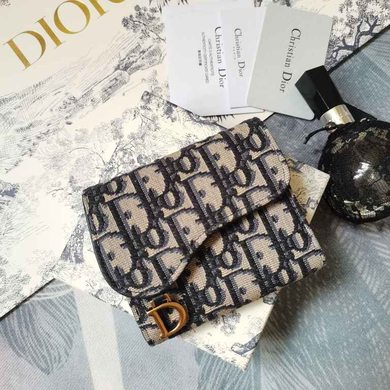 Dior Wallet