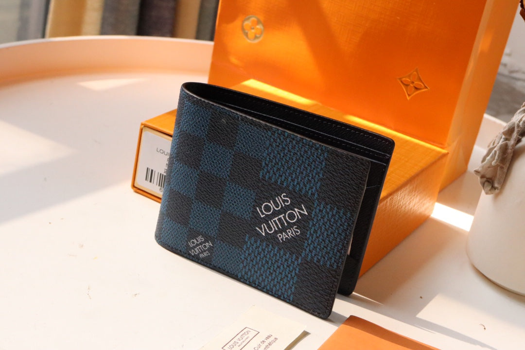 LV Multiple Wallet