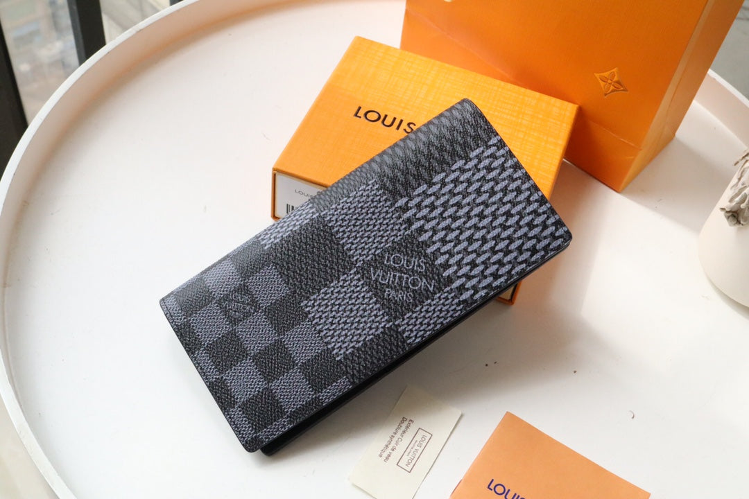 LV Brazza Wallet