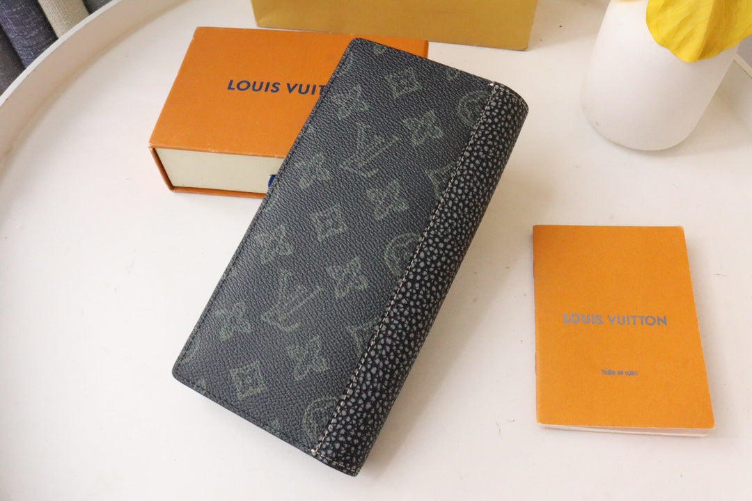 LV Brazza Wallet