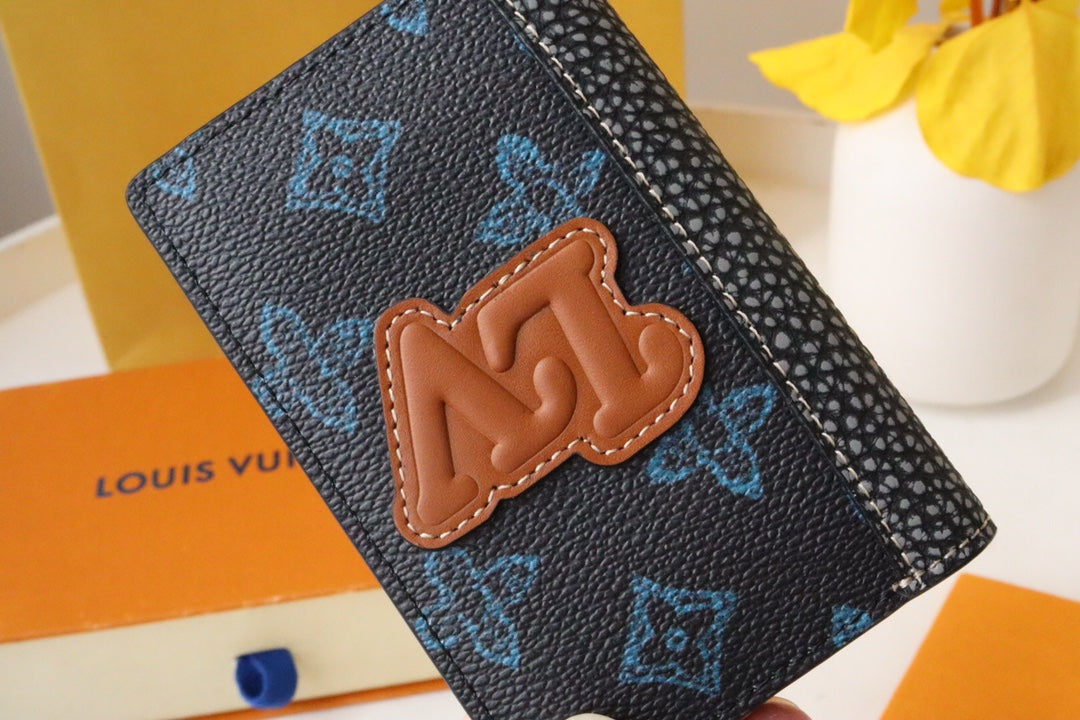LV Pocket Organizer