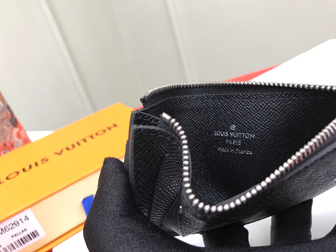 LV Coin Card Holder