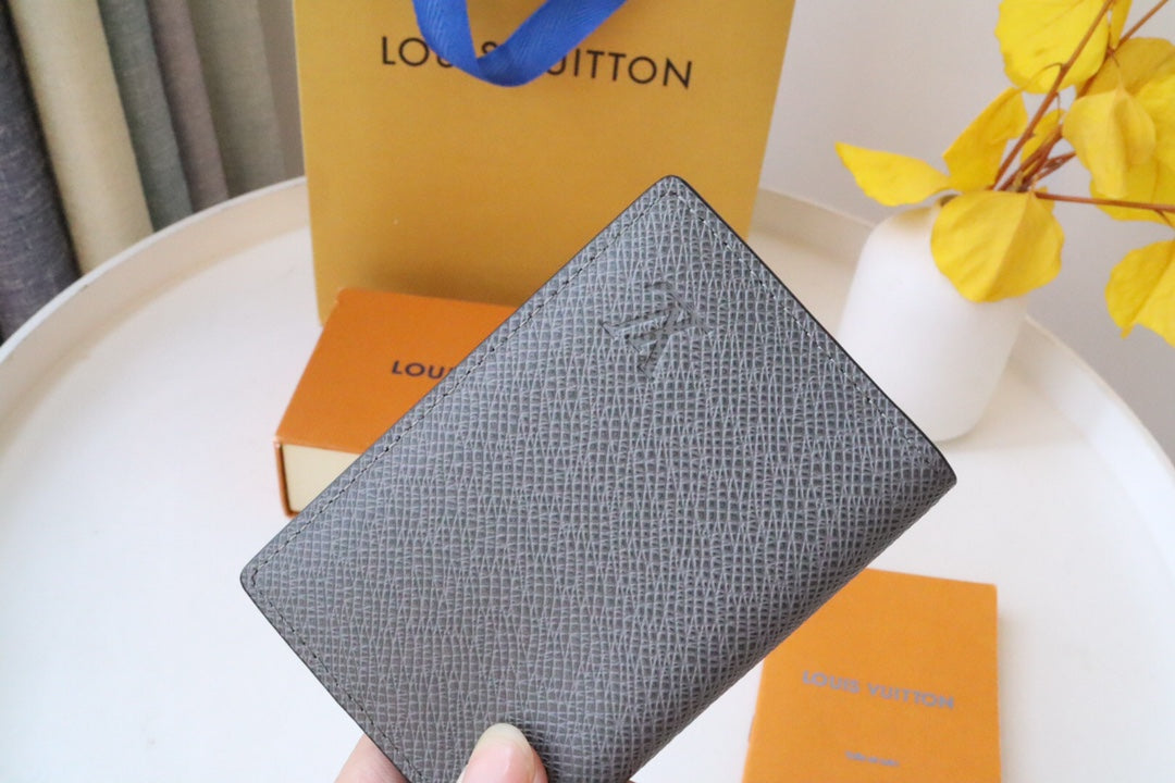 LV Pocket Organizer