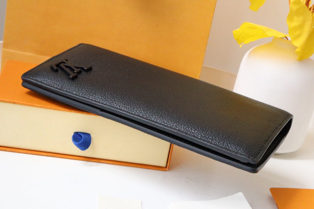 LV Brazza Wallet