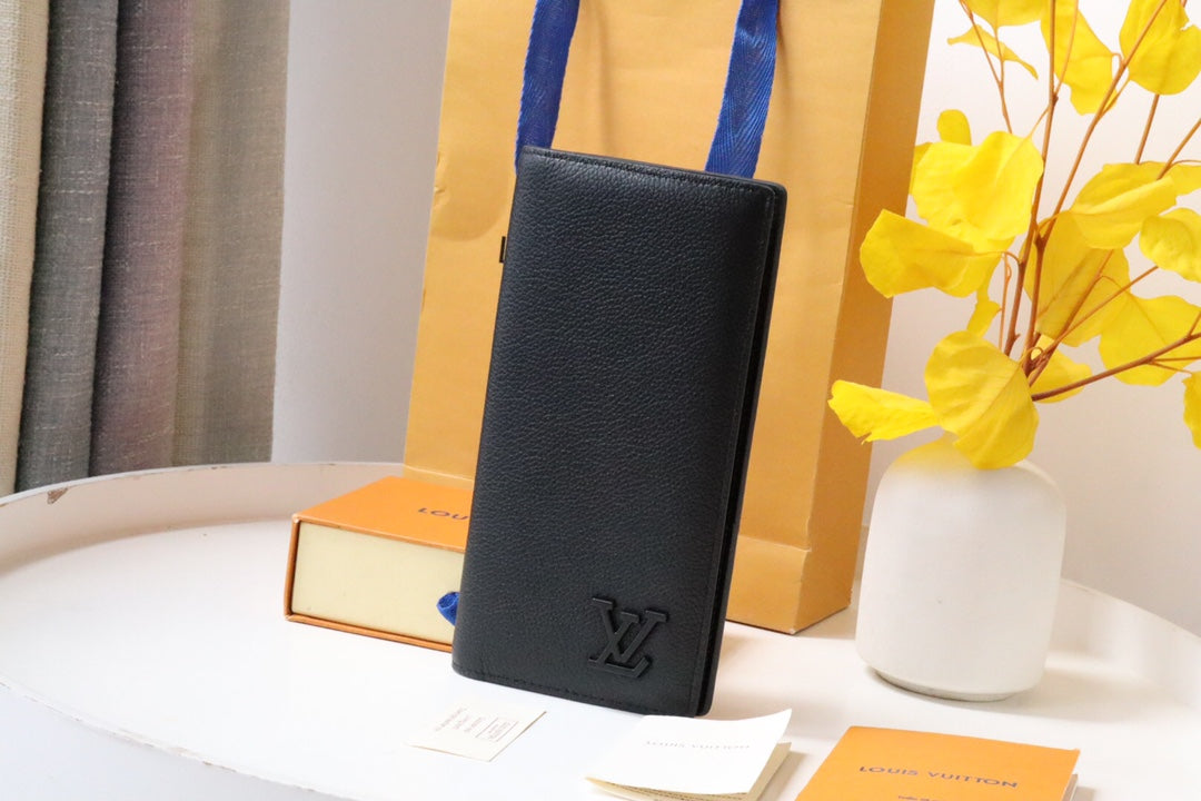 LV Brazza Wallet