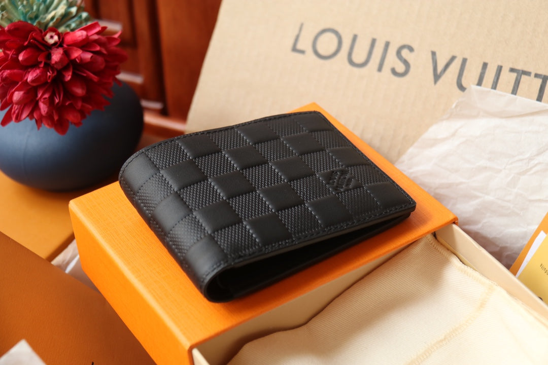 LV Multiple Wallet