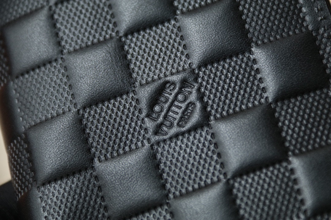 LV Brazza Wallet