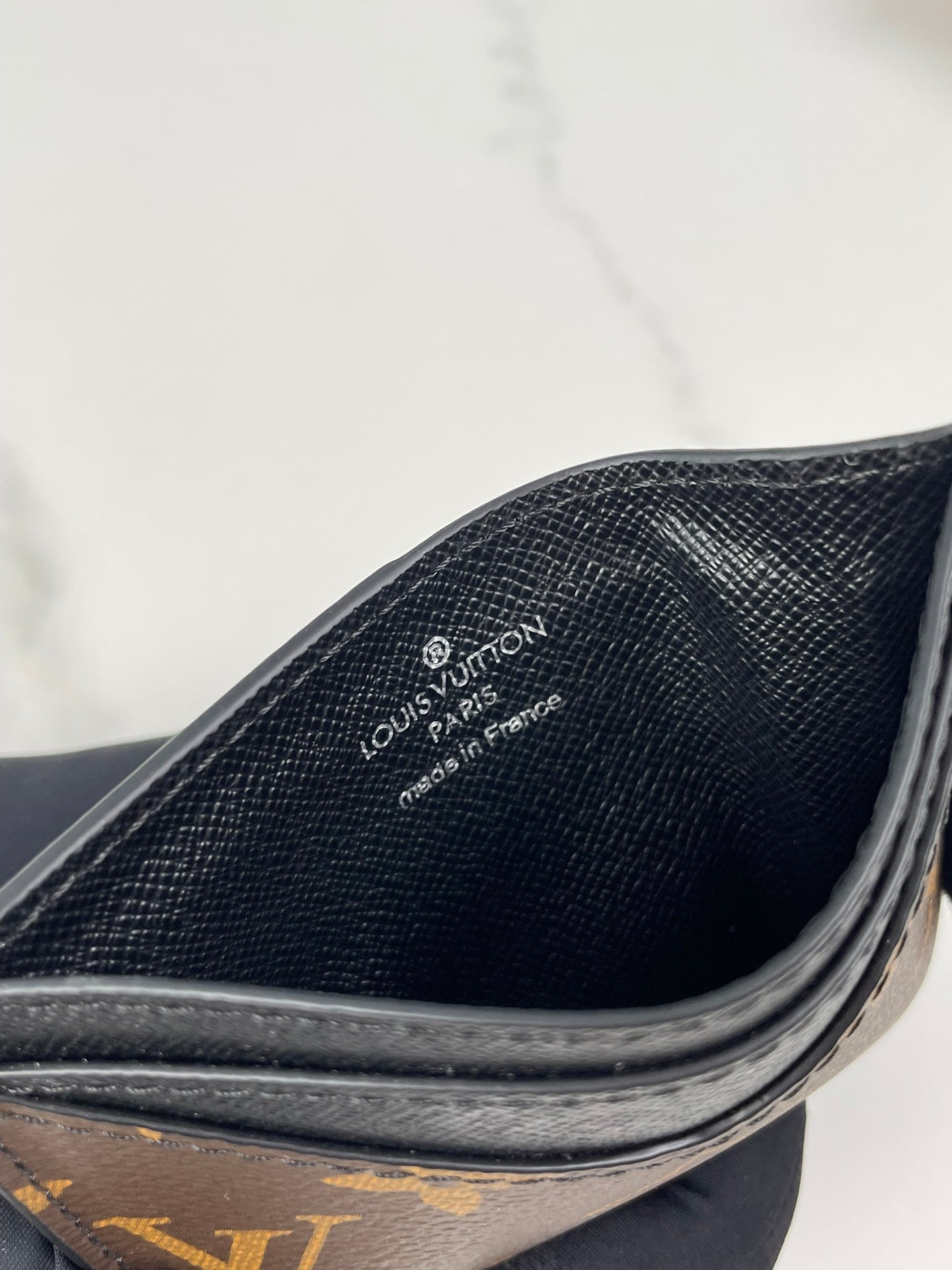 LV Neo Porte Cartes