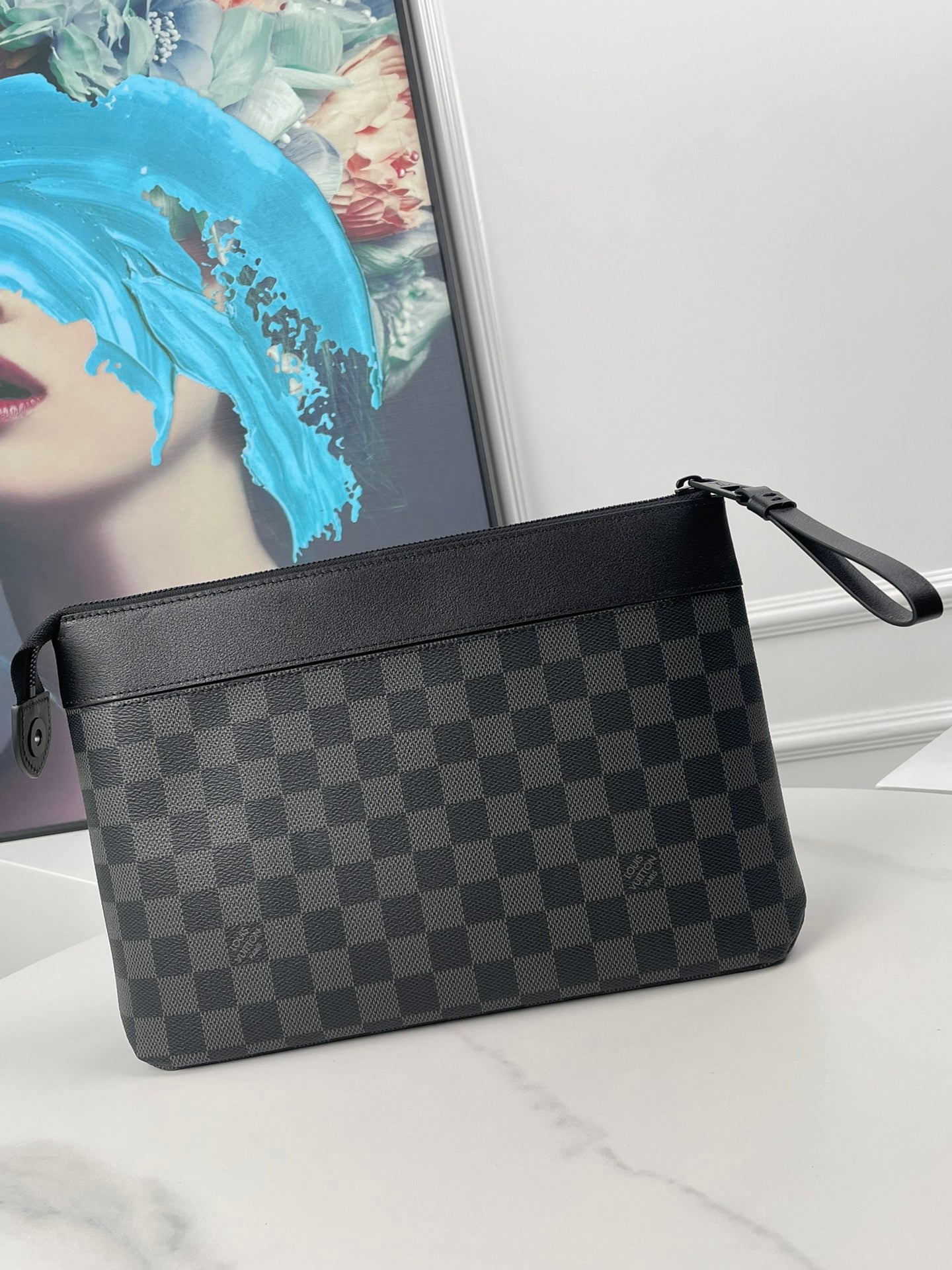 LV Pochette Voyage Souple