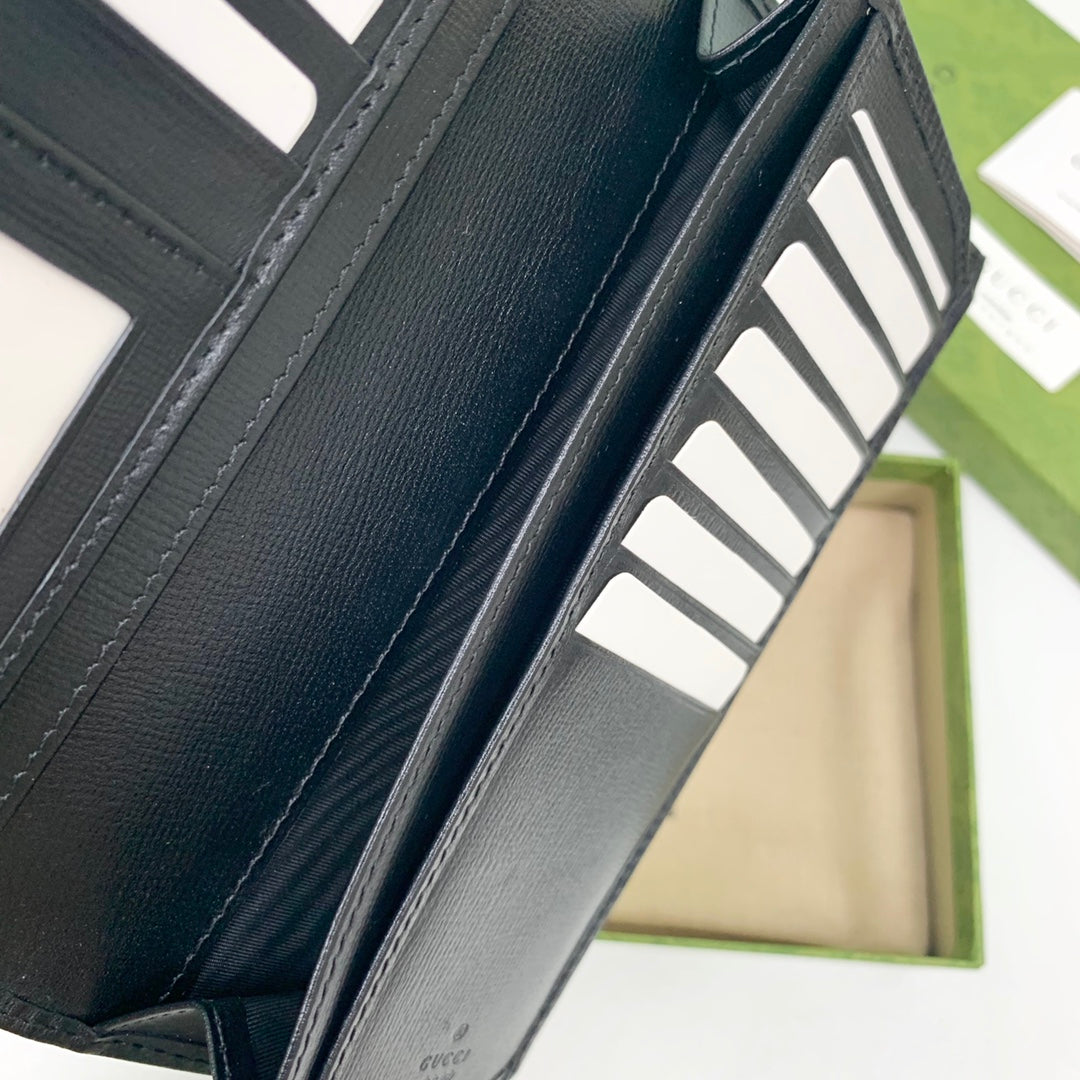 Gucci Wallet With Interlocking G