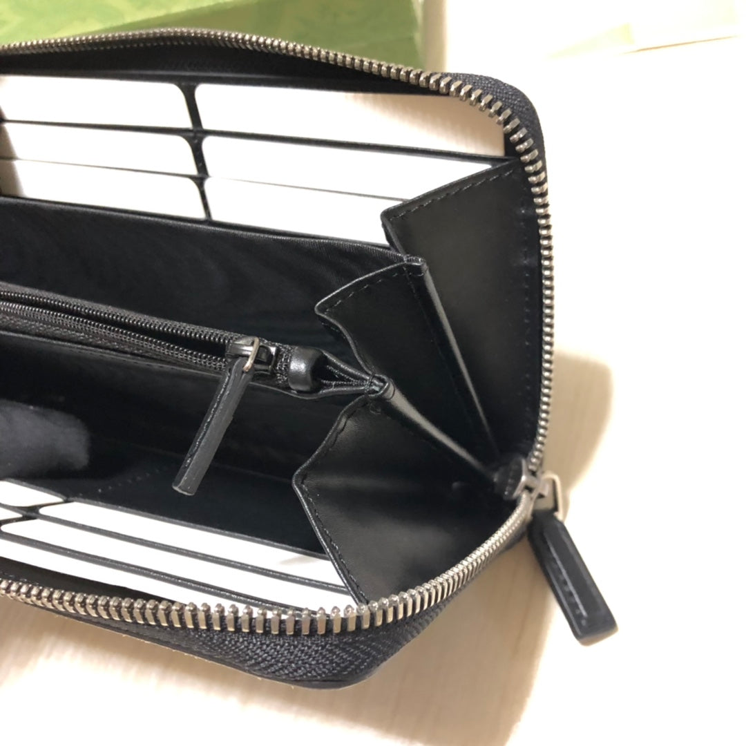 Gucci Zip Around Wallet