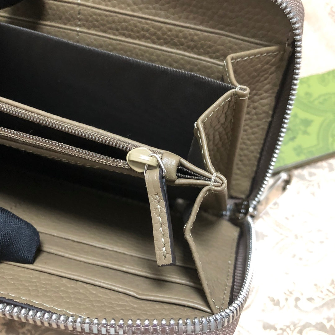 Gucci Jumbo GG Zip Around Wallet