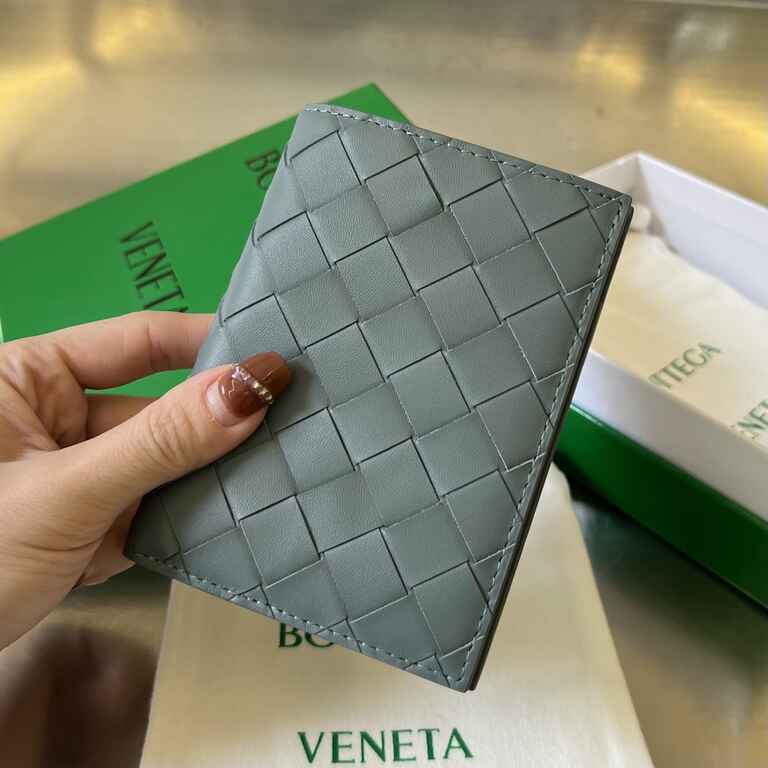 BV Intrecciato Flap Wallet