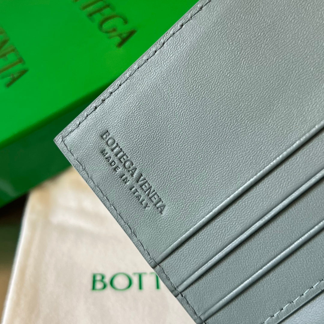 BV Intrecciato Flap Wallet