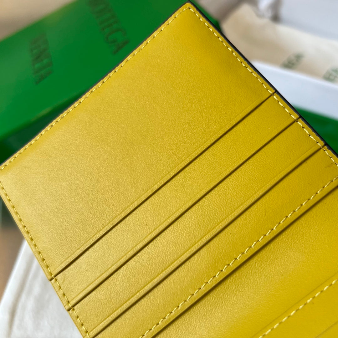 BV Intrecciato Flap Wallet