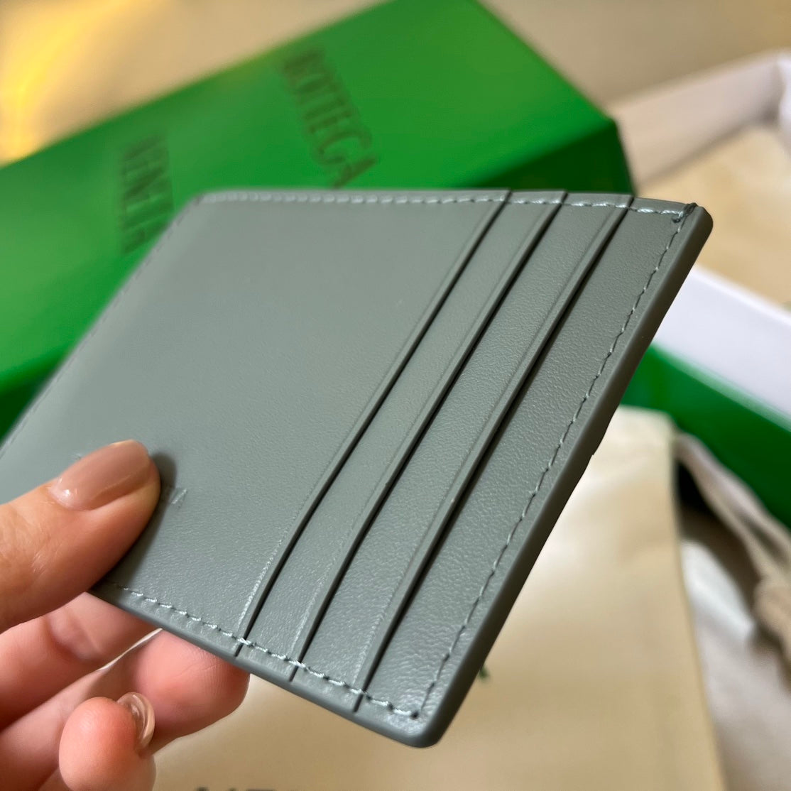 BV Cassette Credit Card Case
