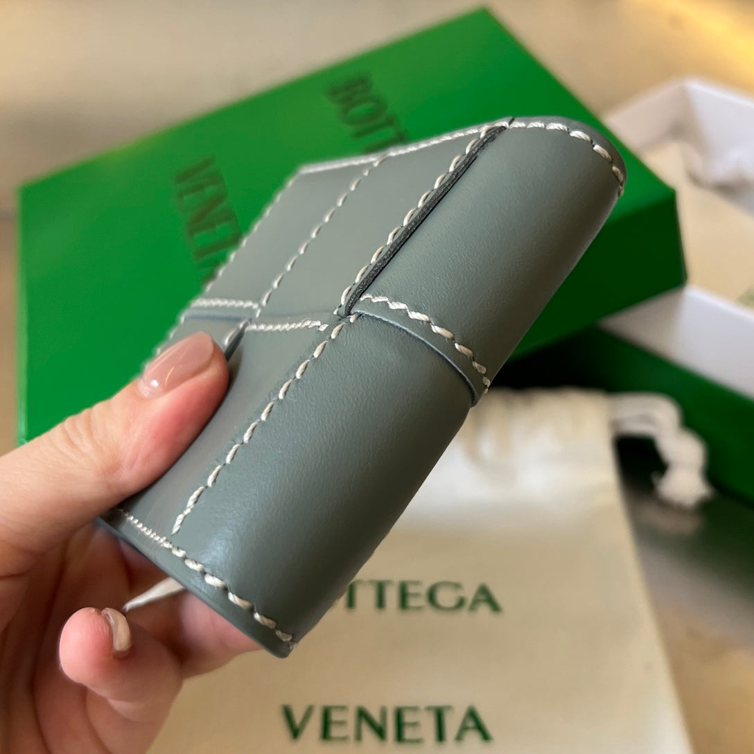 BV Cassette Bi-Fold Wallet